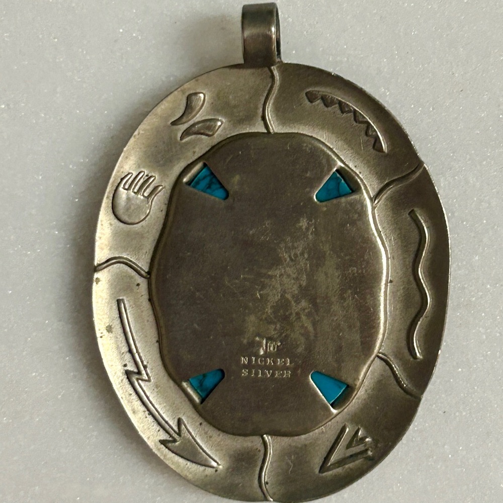 Vintage~ Bell Trading Post ~ Nickel Silver W/ Turquoise Stone Bear Claw ~Pendant - Picture 8 of 9